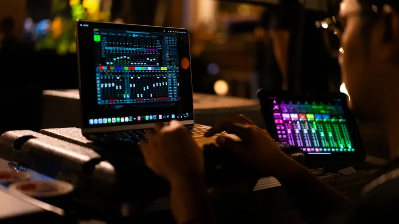Streaming Smarter: How Indie Artists Are Cracking the Code Without a Label in Their Corner